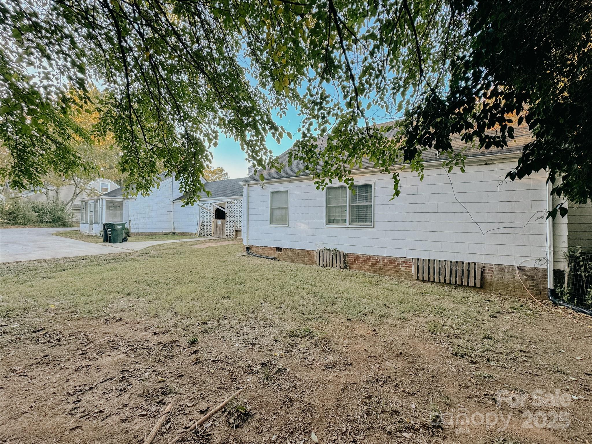 722 Wilmar Street NW