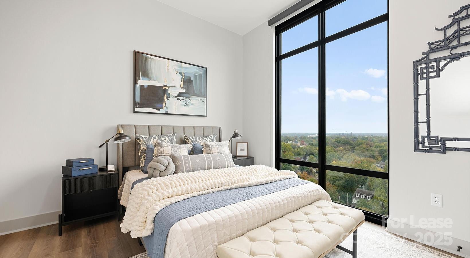 Charlotte, North Carolina 28203, United States, 2 Bedrooms Bedrooms, ,2 BathroomsBathrooms,Residential,Active,44320