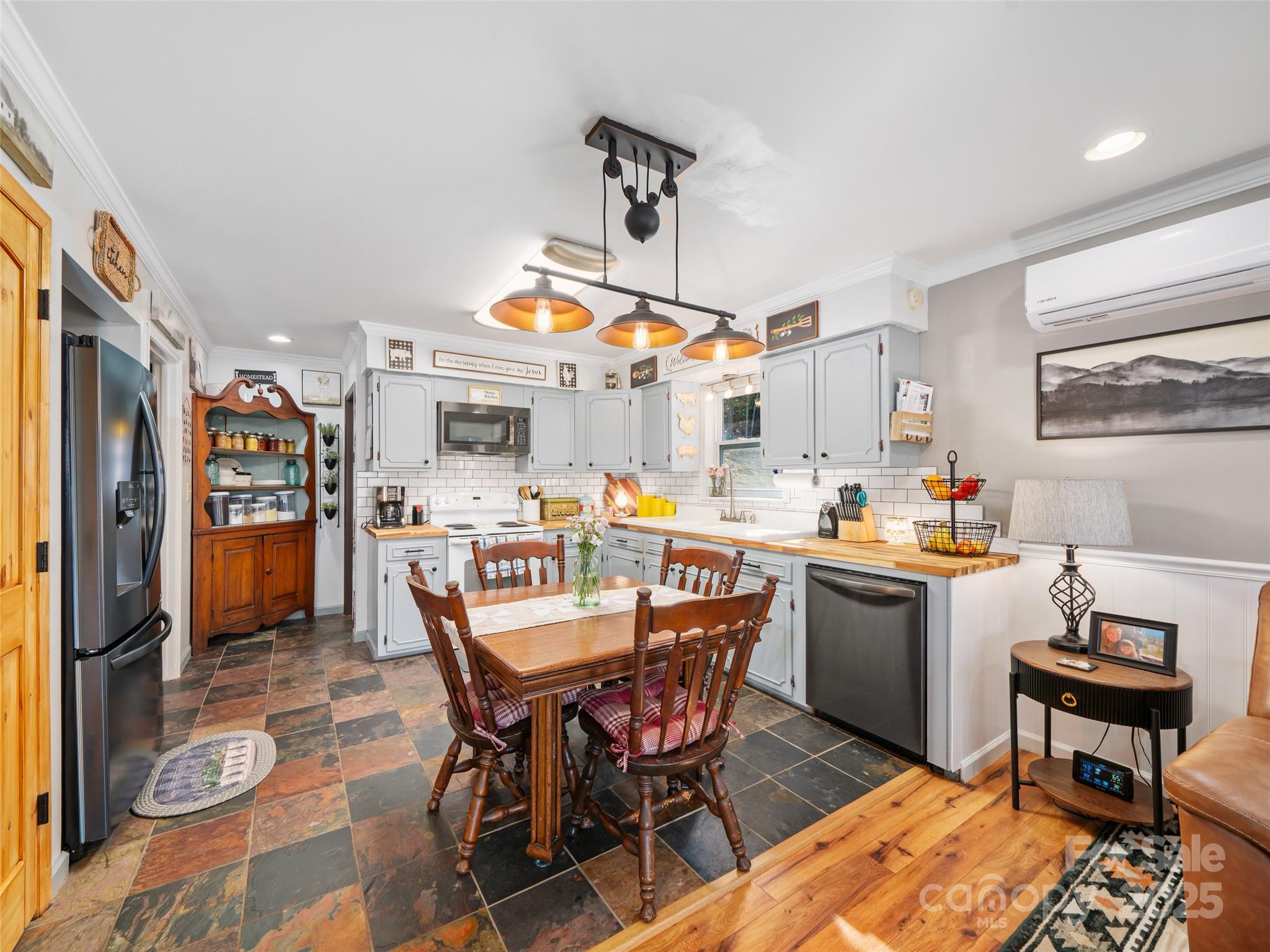 Meadowood - Residential