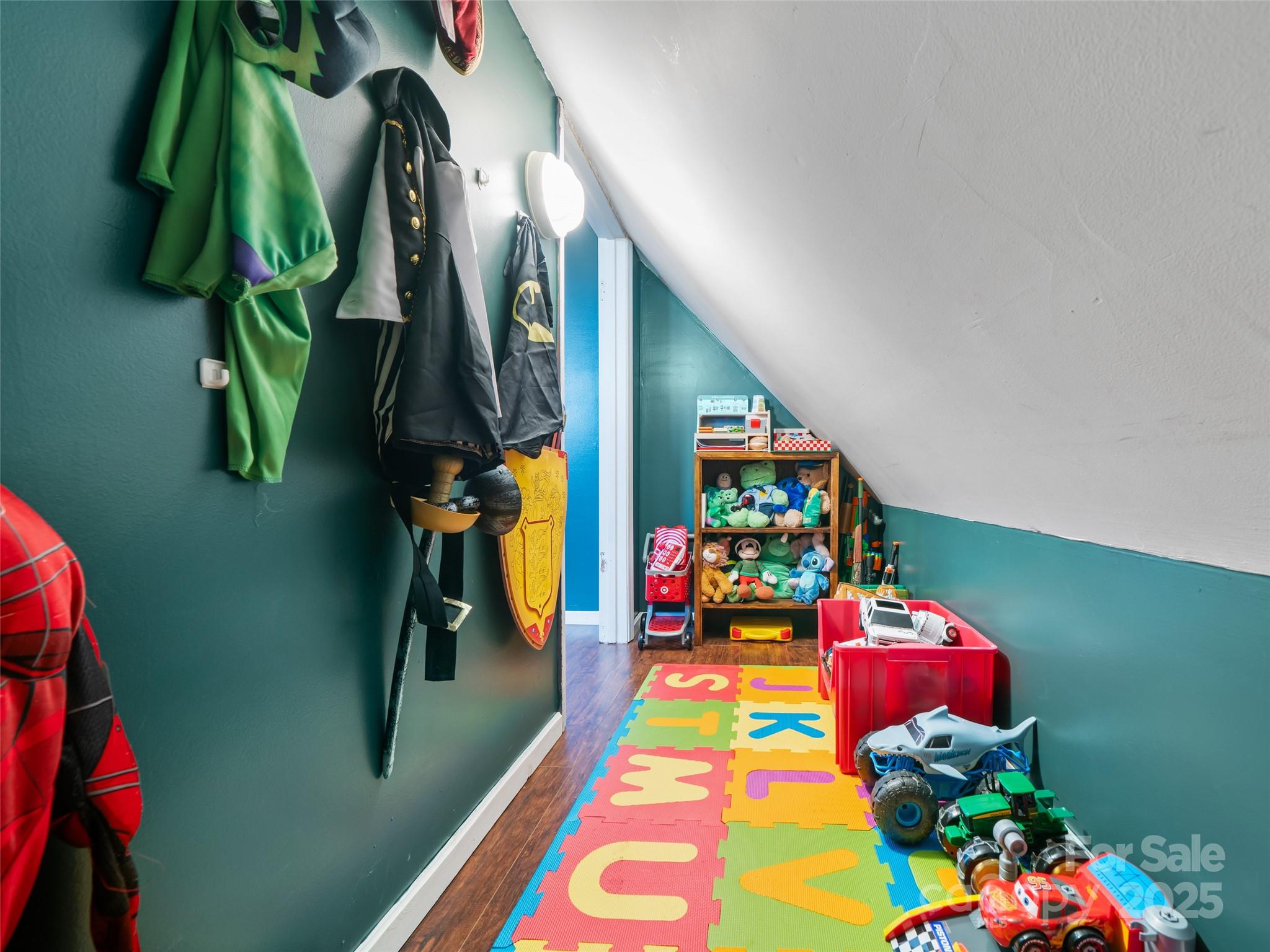 Meadowood - Residential