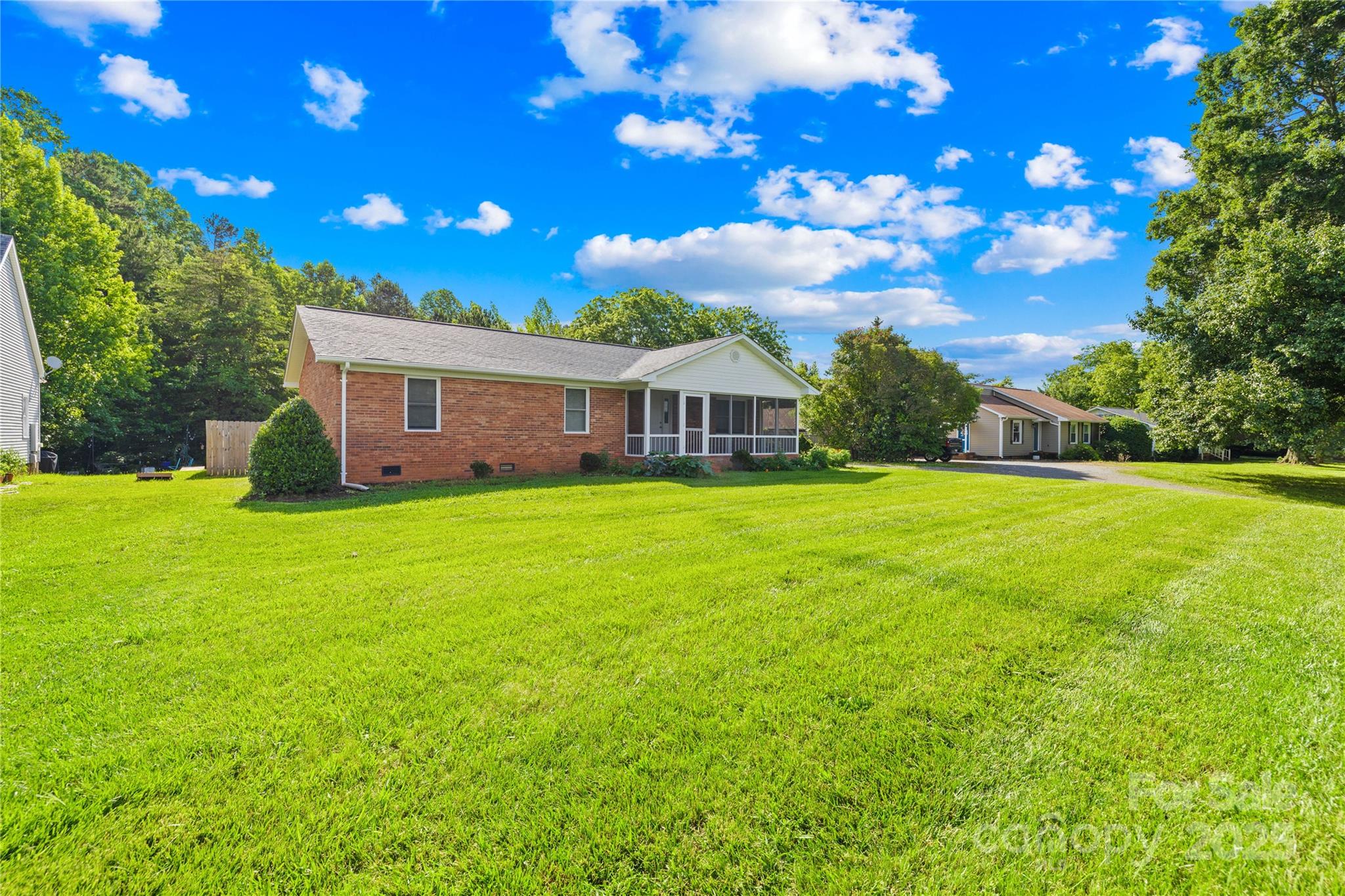 13715 Mayes Road