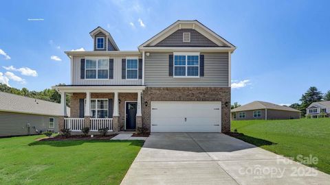 Photo of 7636 Bainbridge Road, Sherrills Ford, NC 28673 (MLS # 4285988)