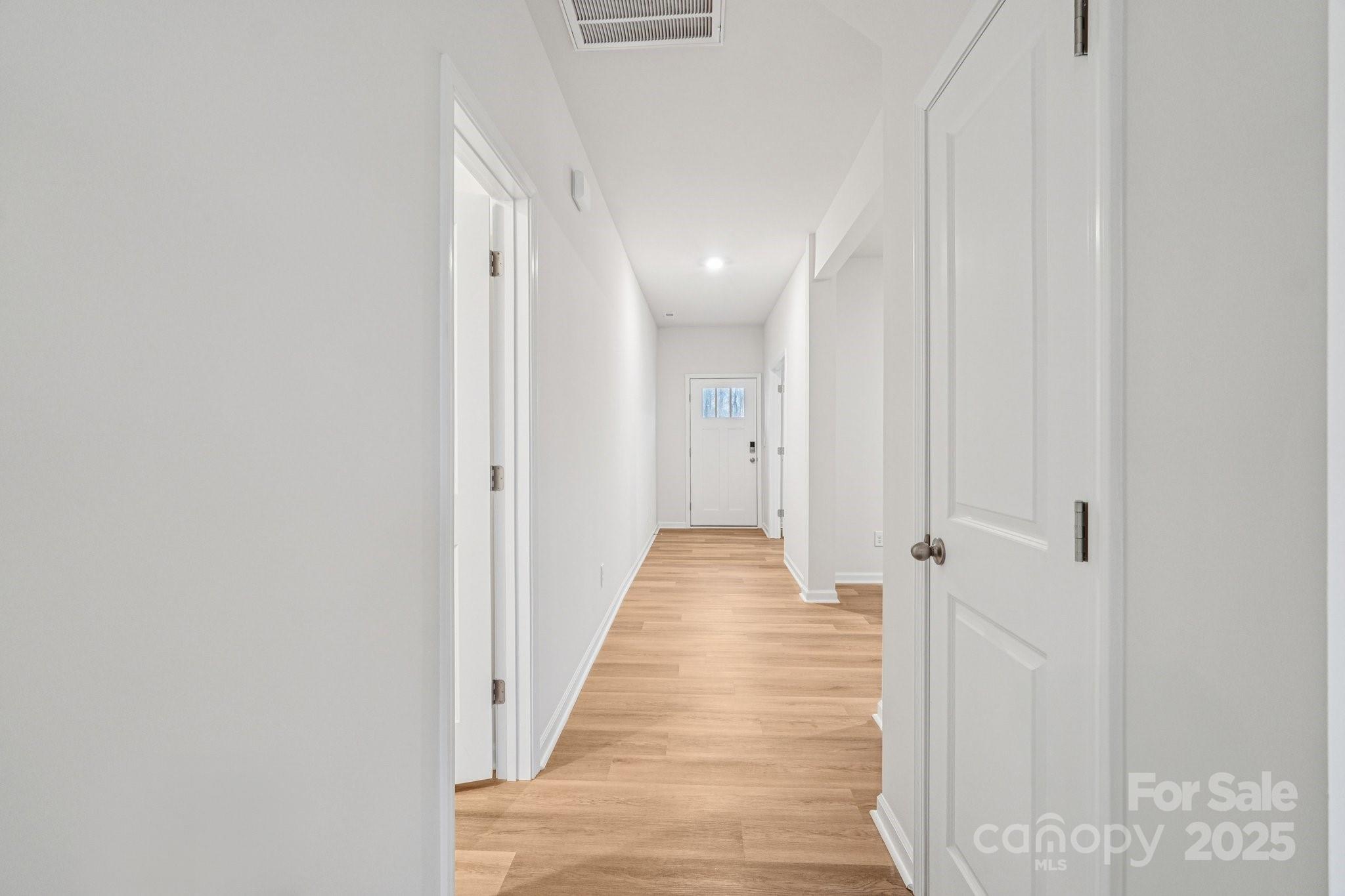 7636 Bainbridge Road