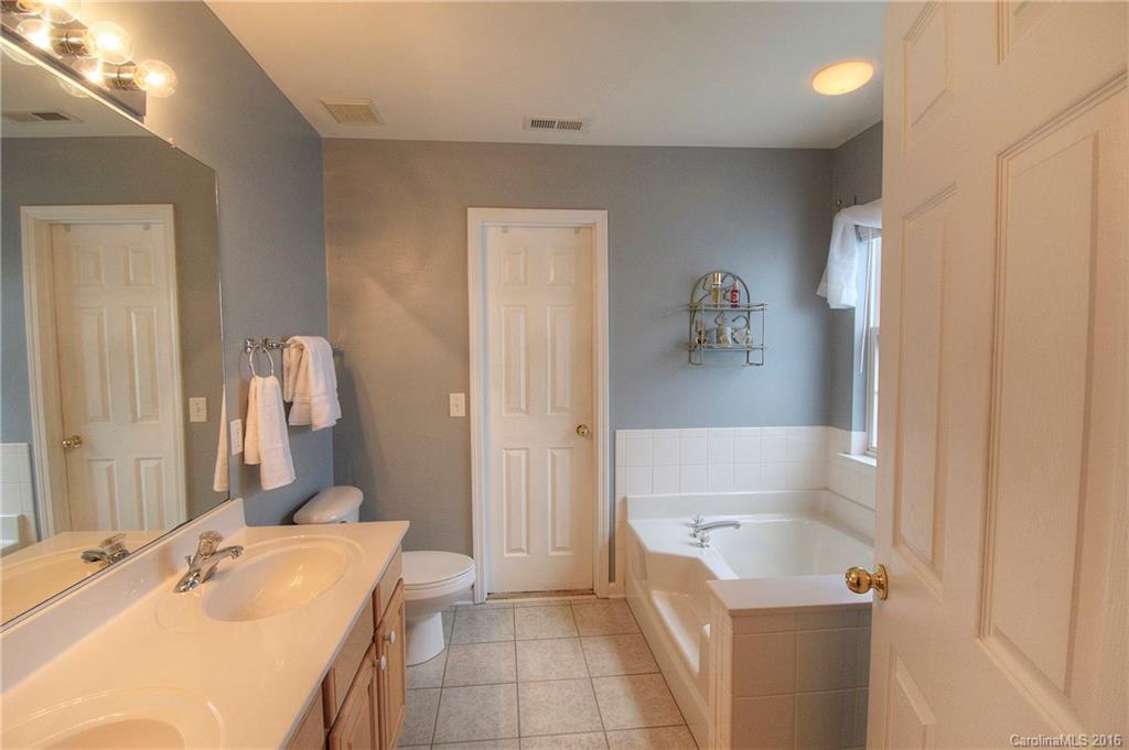 Sunset Point - Residential