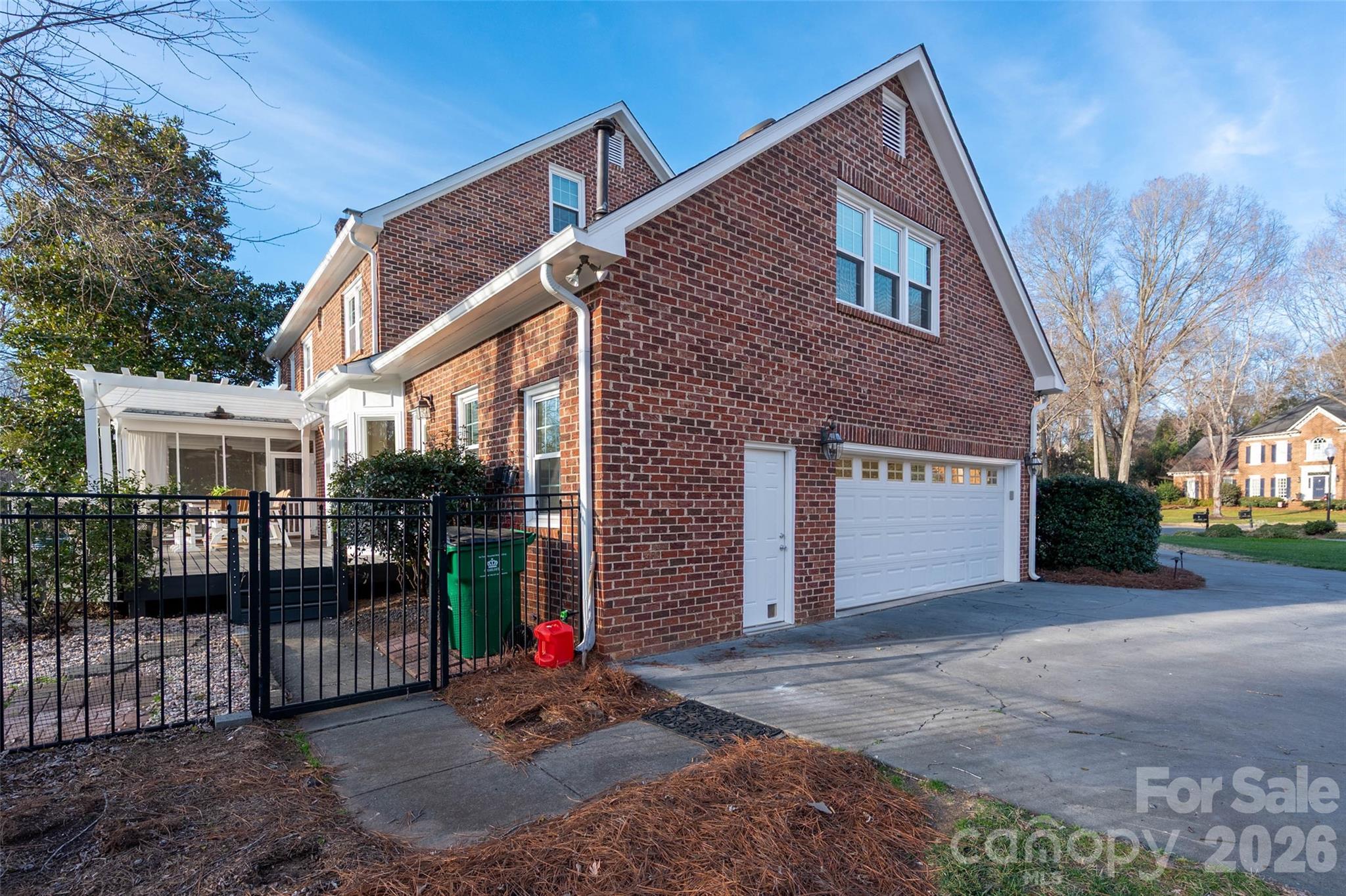 Providence Country Club - Residential