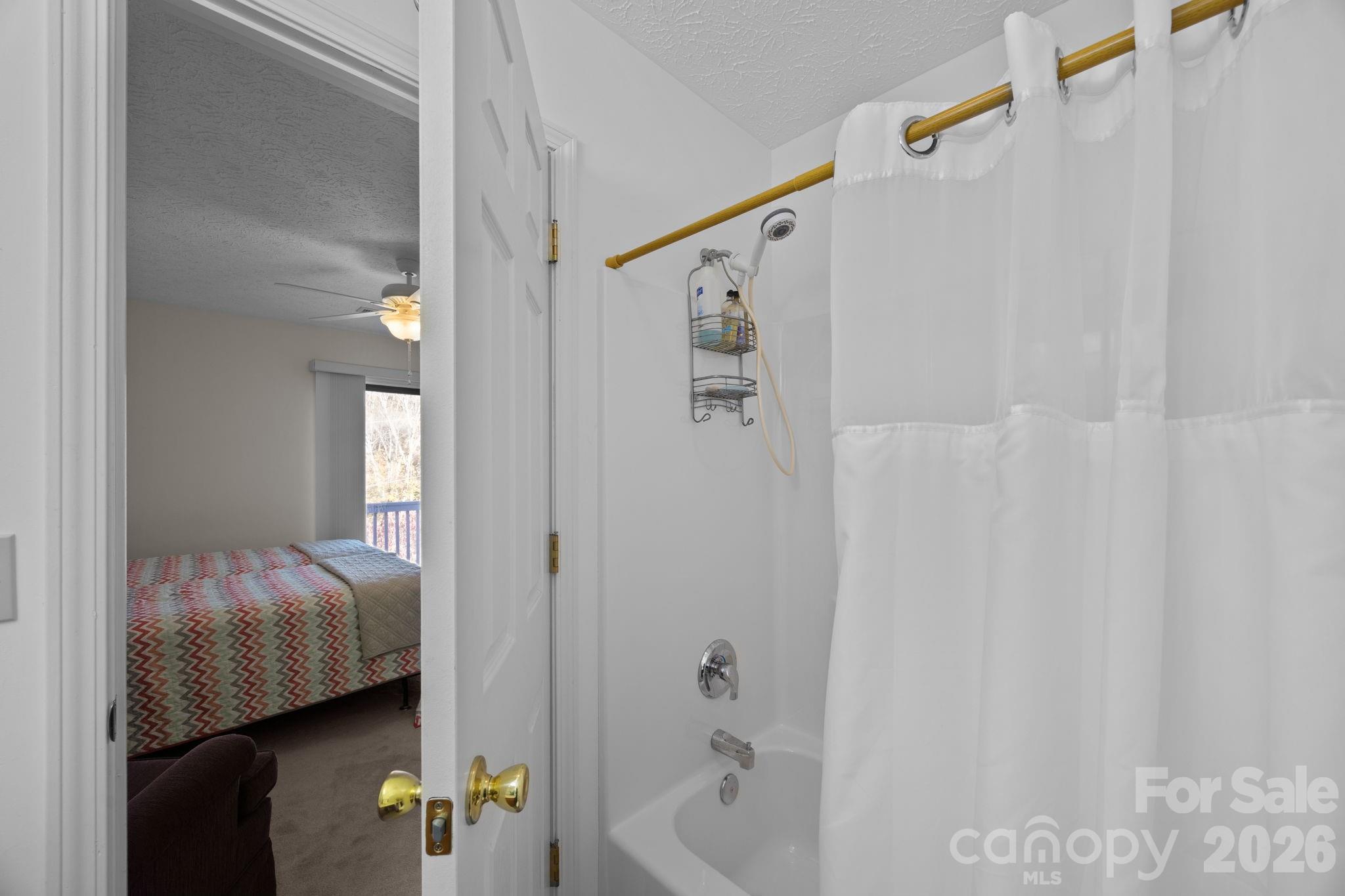 Junaluska View Inc - Residential