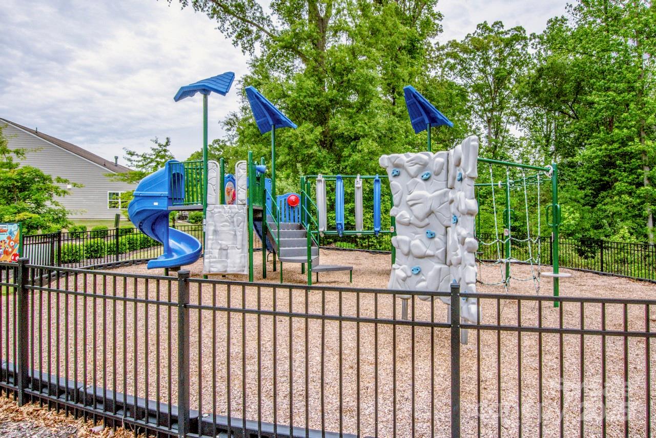 Arbormere - Residential