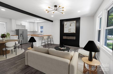 Photo of 132 Kennedy Avenue, Kannapolis, NC 28083 (MLS # 4311927) Photo of 132 Kennedy Avenue, Kannapolis, NC 28083 (MLS # 4311927)