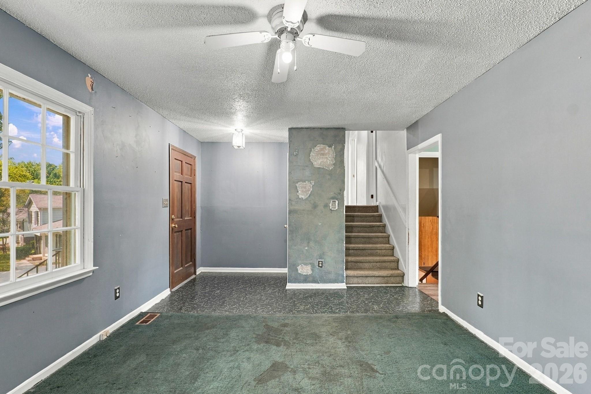2116 Deepwood Court