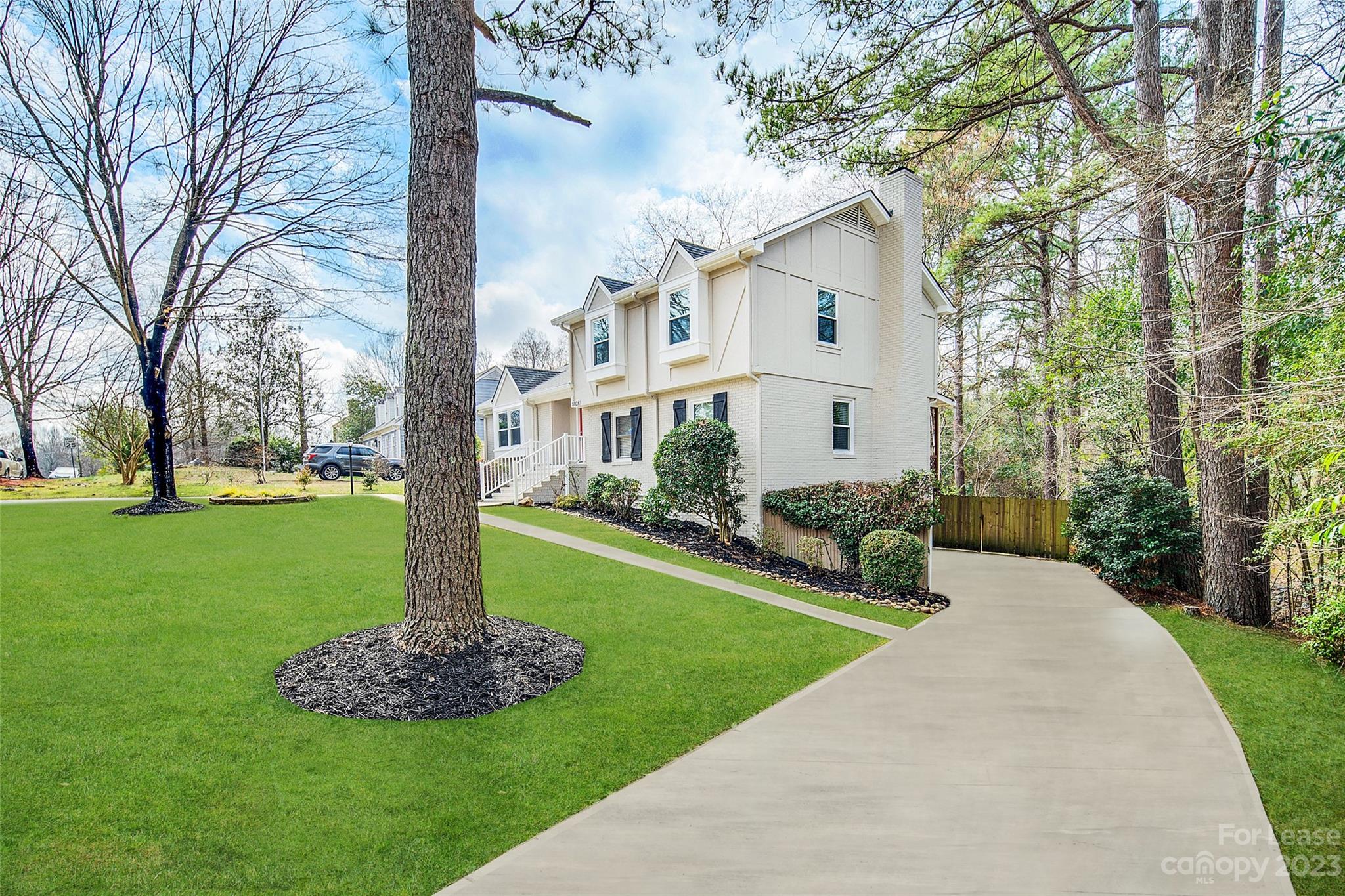 Olde Savannah - Residential Lease