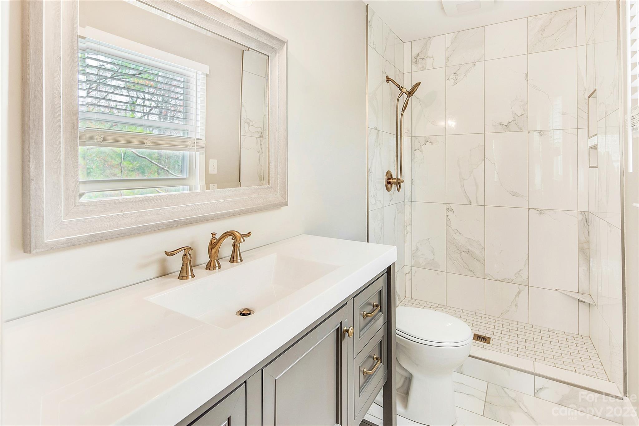 Olde Savannah - Residential Lease