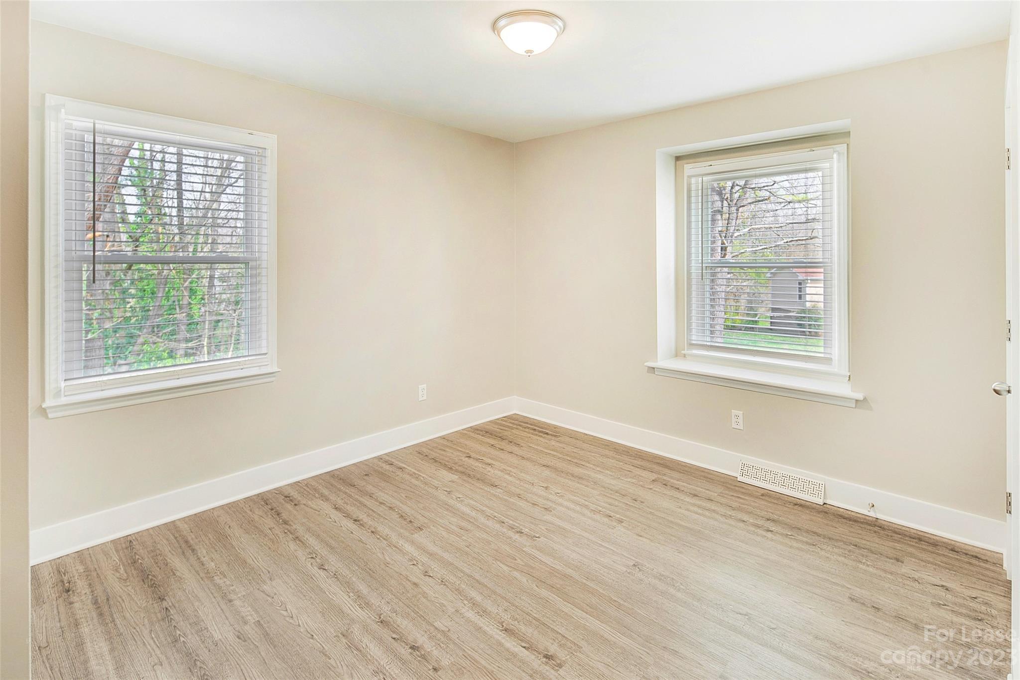 Olde Savannah - Residential Lease