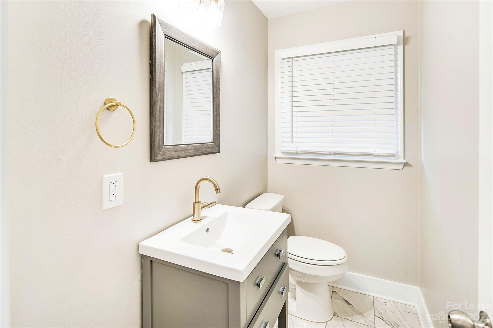 Olde Savannah - Residential Lease