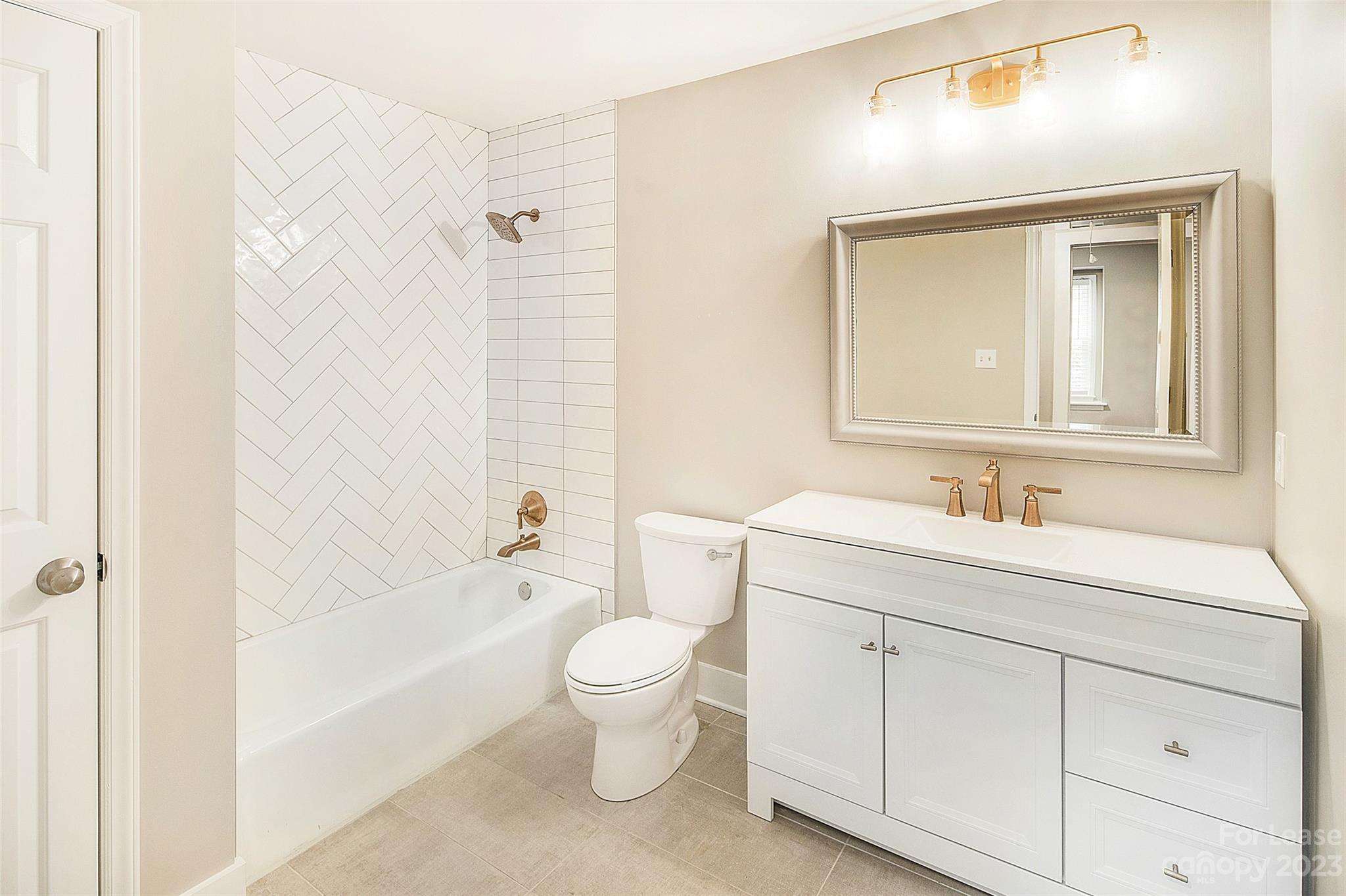 Olde Savannah - Residential Lease