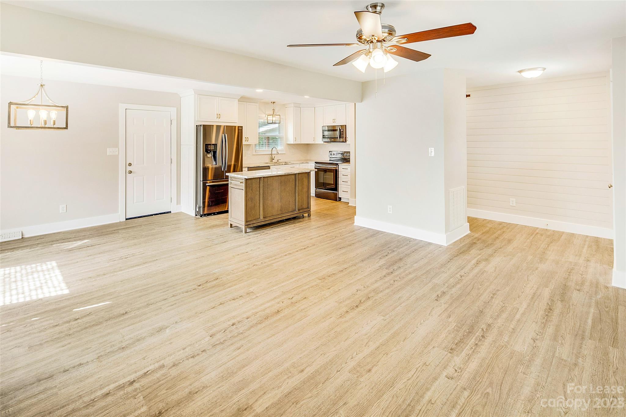 Olde Savannah - Residential Lease