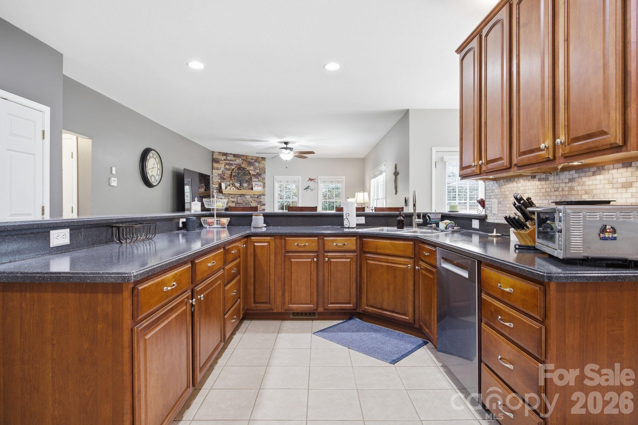 Cross Creek - Residential