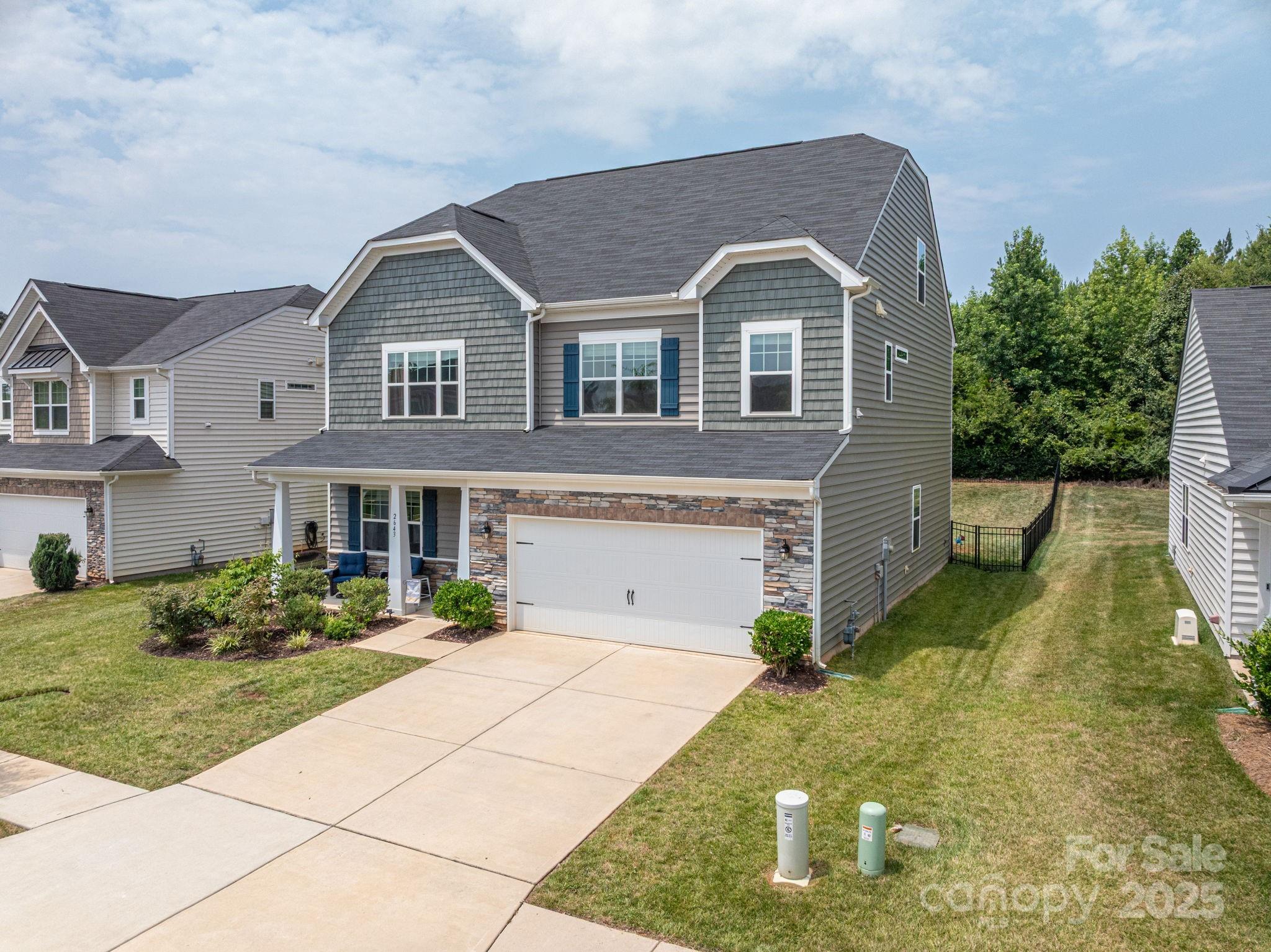 2643 Swamp Chestnut Oak Drive