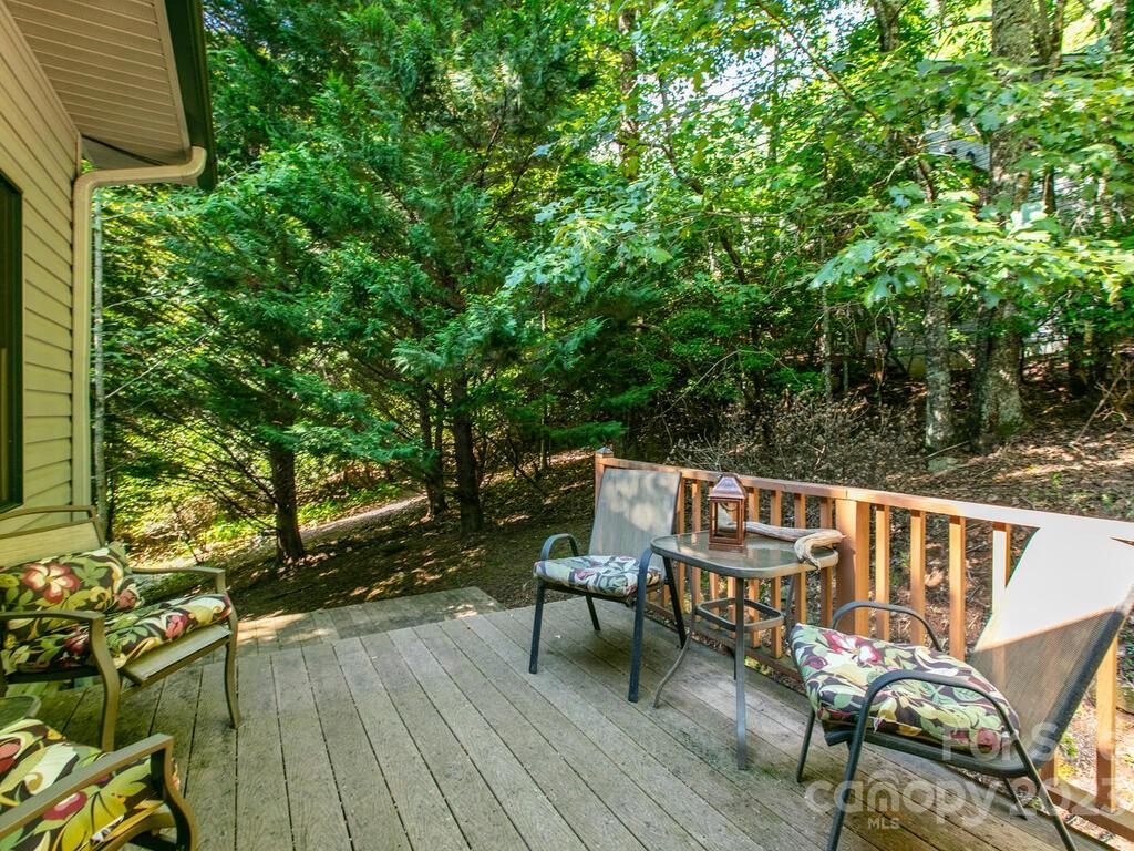 Connestee Falls - Residential