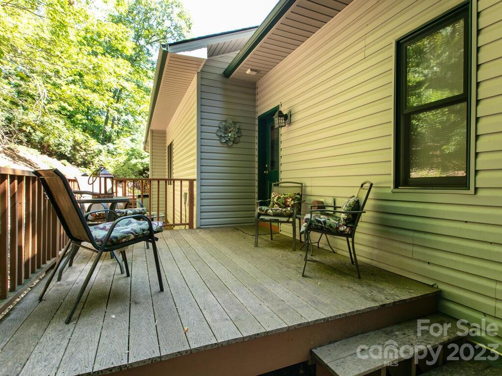 Connestee Falls - Residential