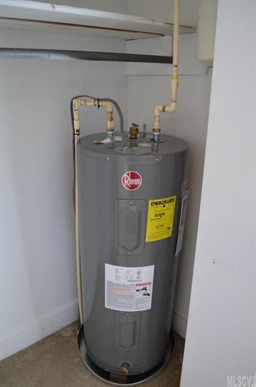 Hickory Spinners - Residential