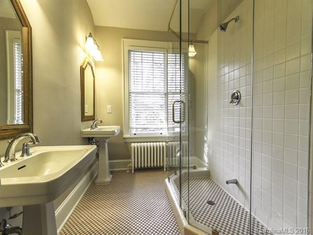 Myers Park - Residential Lease
