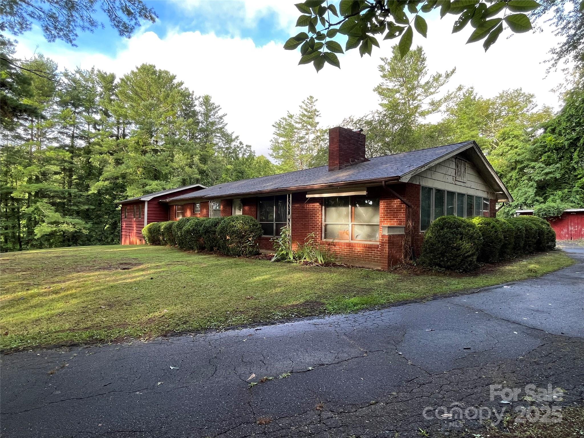 794 New Haw Creek Road