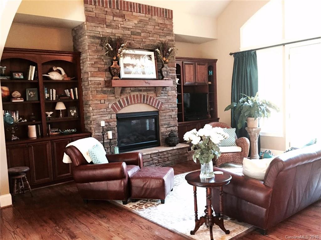 Watertree Landing - Residential