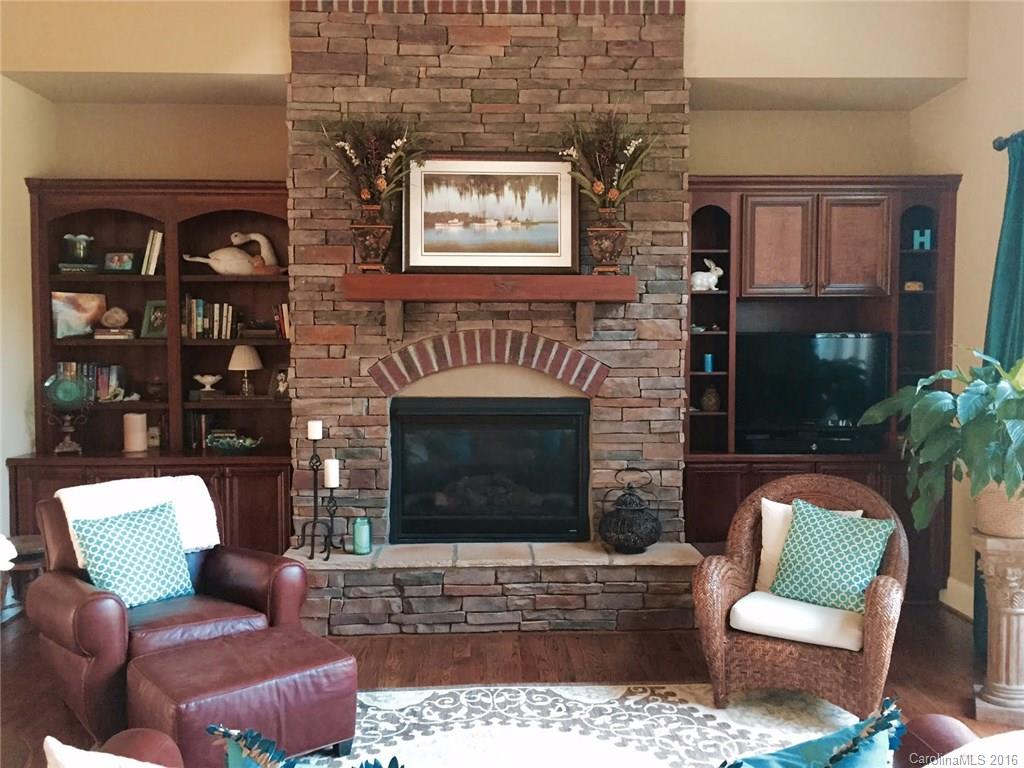 Watertree Landing - Residential