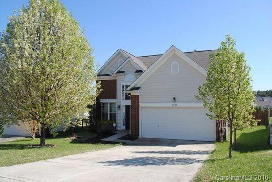 Beautiful 3/2.5/2 featuring bright and open floor plan. Two-story foyer opens to airy Great Room with gas fireplace. Formal Dr & sunny EIK. New floors downstairs, spacious Master w/ marble, garden tub, separate shower and large WLKIN. Upstairs features two big BRs, bath, and bonus loft overlooking Great Room. Large fenced BY w/ patio, arbor & deck. Friendly, steadily appreciating neighborhood full of young families; minutes from University Place & Concord Mills, super easy access to I-485.