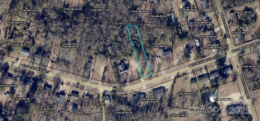 There are 2 lots for sale individually side by side Tax ID 0156I-0M-026.00 and Tax ID 0156I-0M-026.06 by combining both lots this would be a great opportunity to own property to build your custom home or to put a modular. Nestled in the town of Kershaw. Partly cleared. Close to local amenities. Walking distance of downtown.