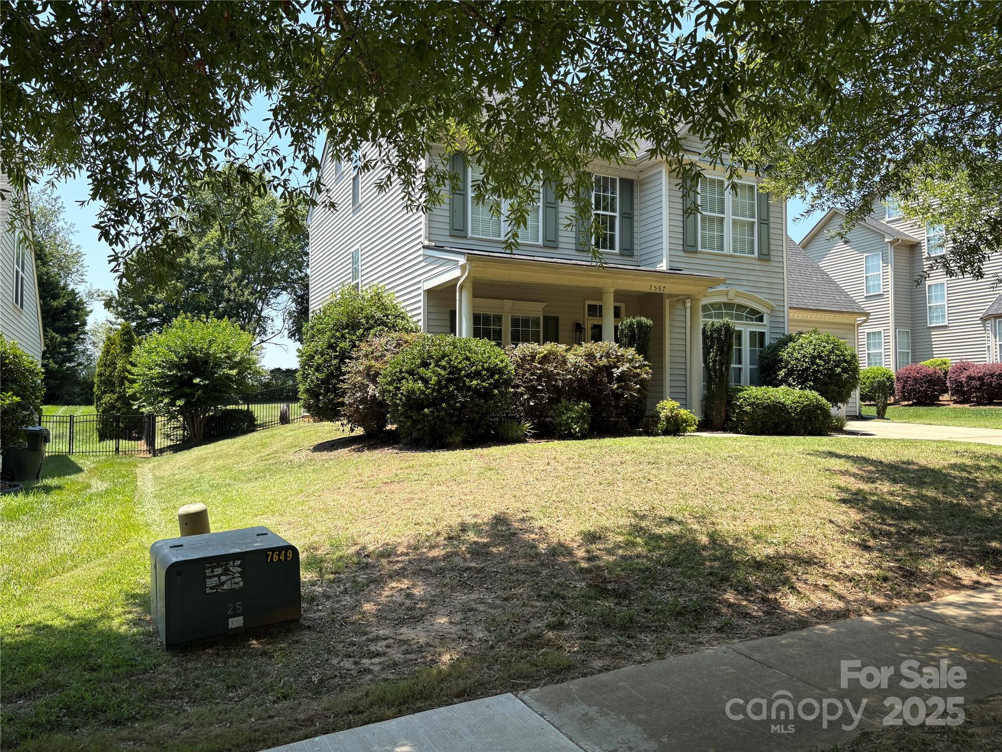 2567 Holly Oak Lane
