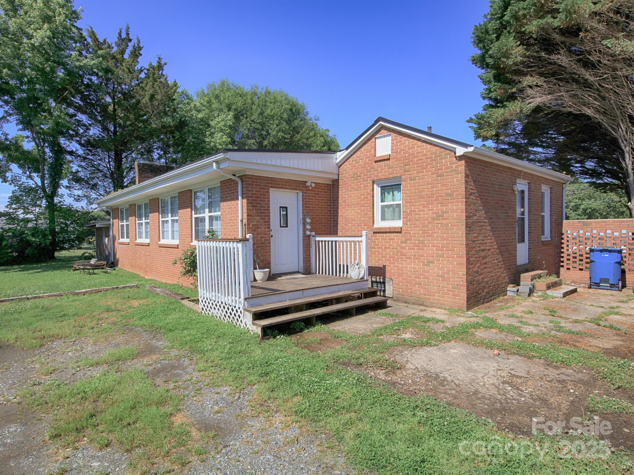 303 Island Ford Road