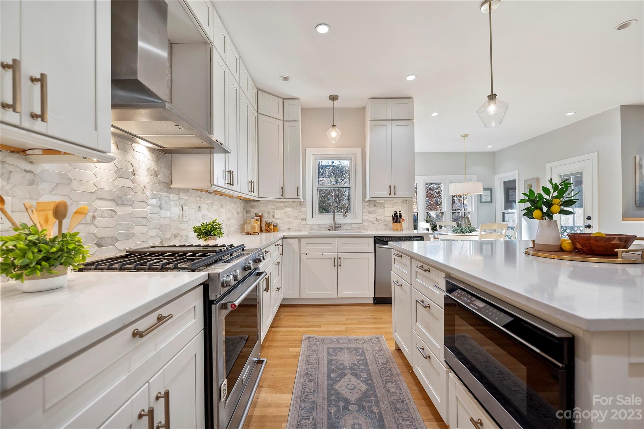 Ivy Hall - Residential