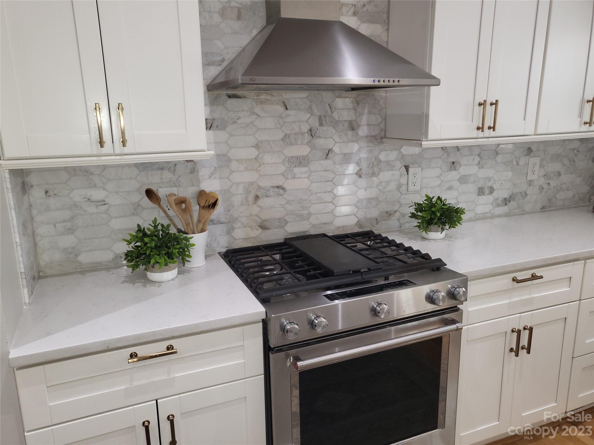 Ivy Hall - Residential