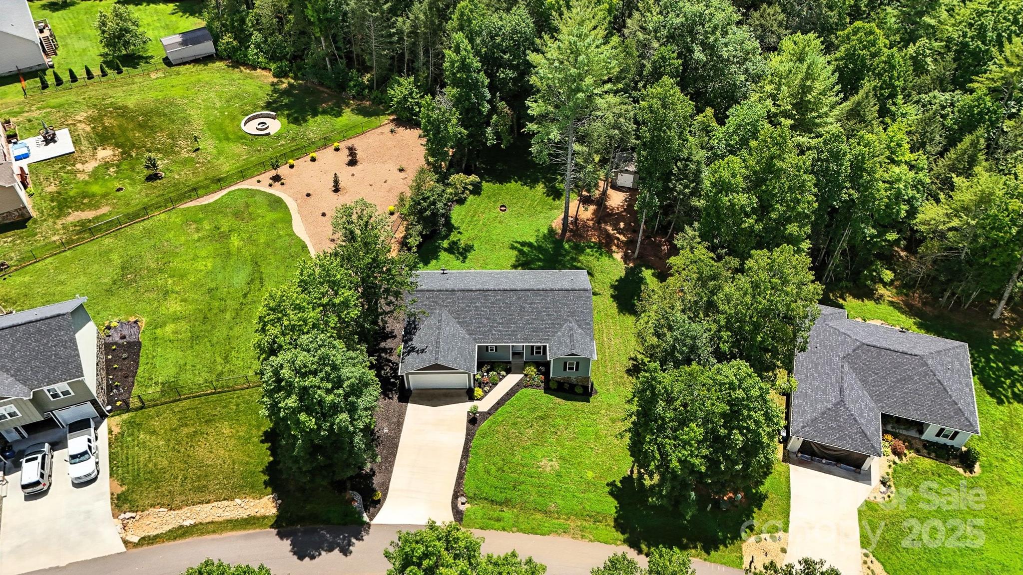1739 Plantation Loop