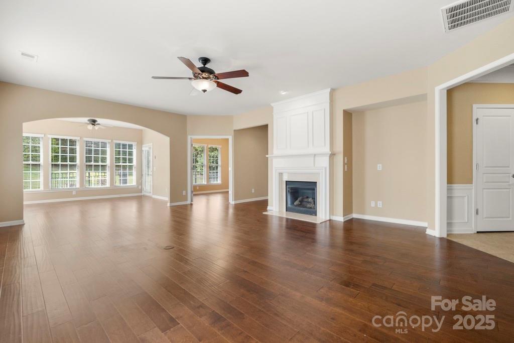 56119 Finches Court