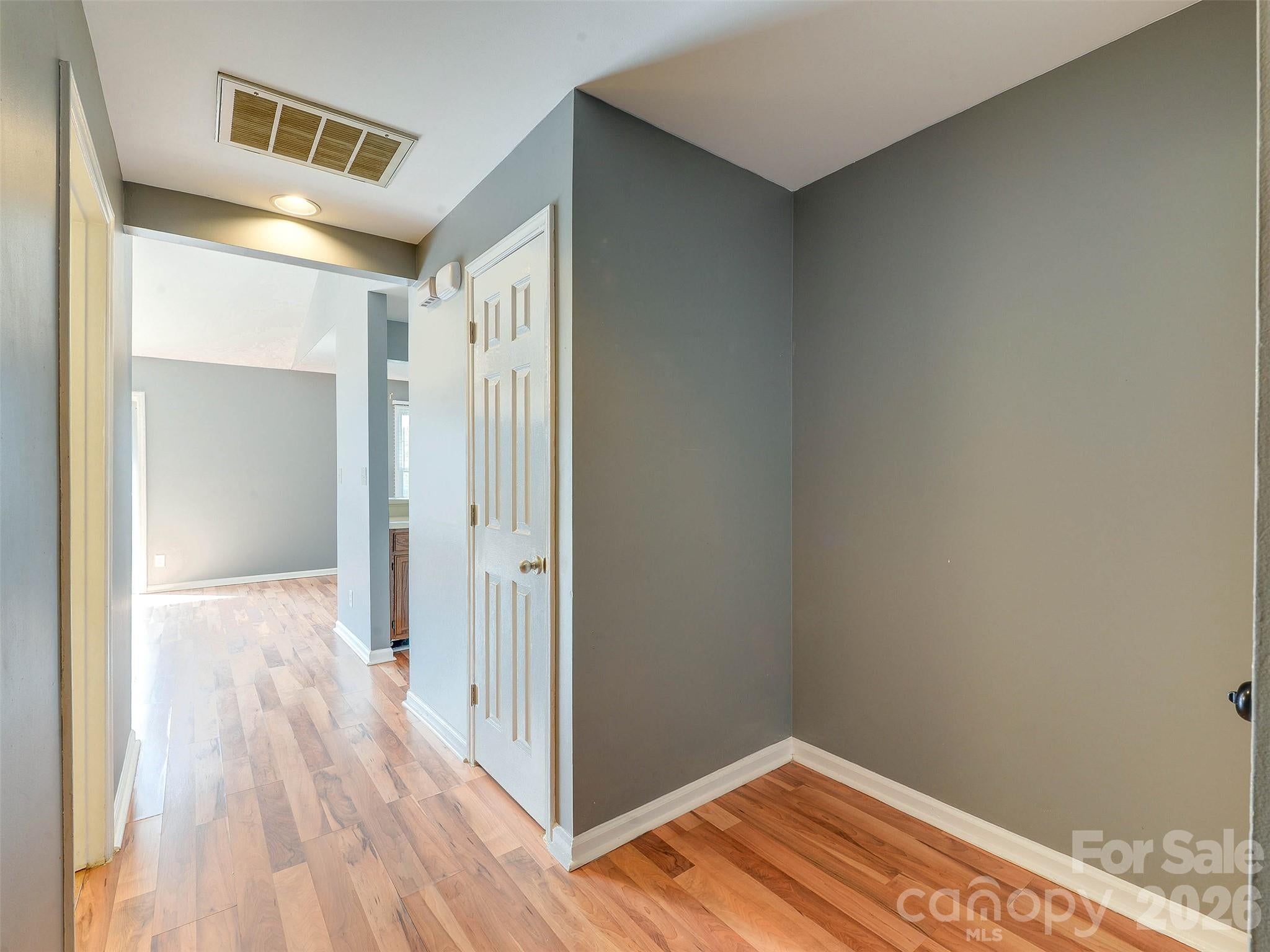 766 Marsh Road 7