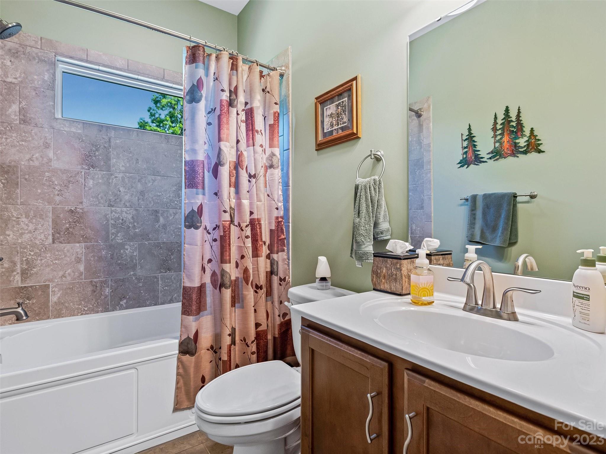 Estates of Hobson Branch - Residential