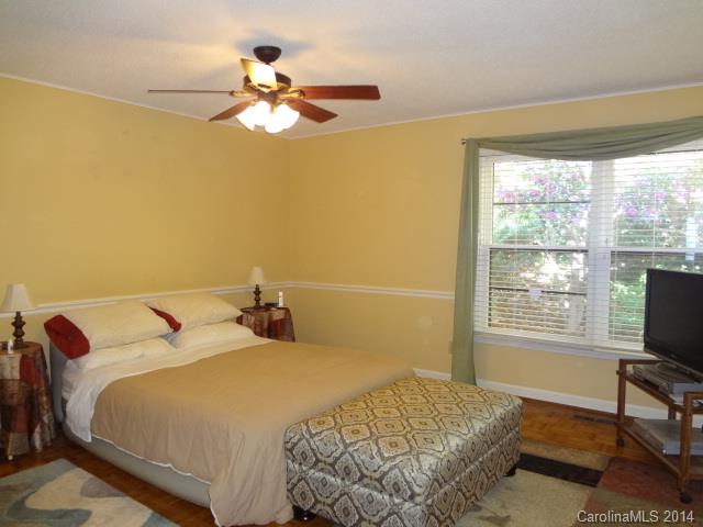 River Hills - Residential