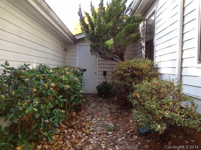 River Hills - Residential