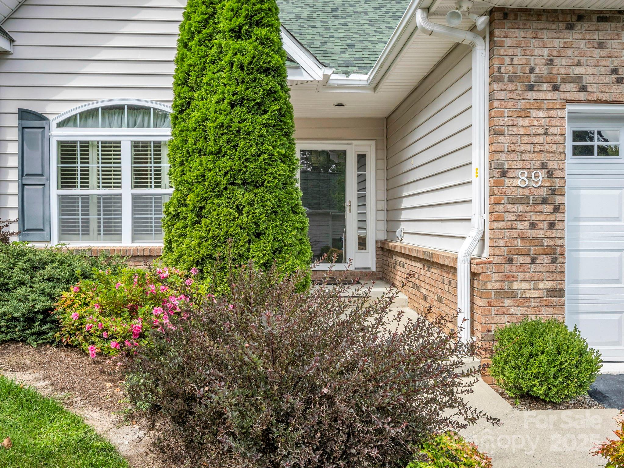 89 Victoria Park Drive