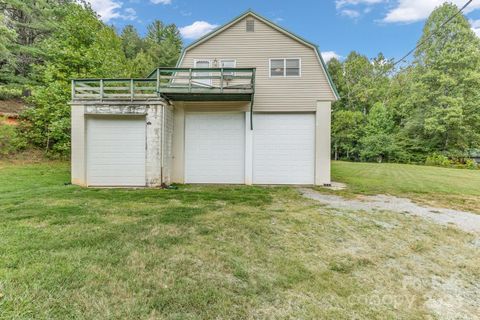 A home in Lenoir