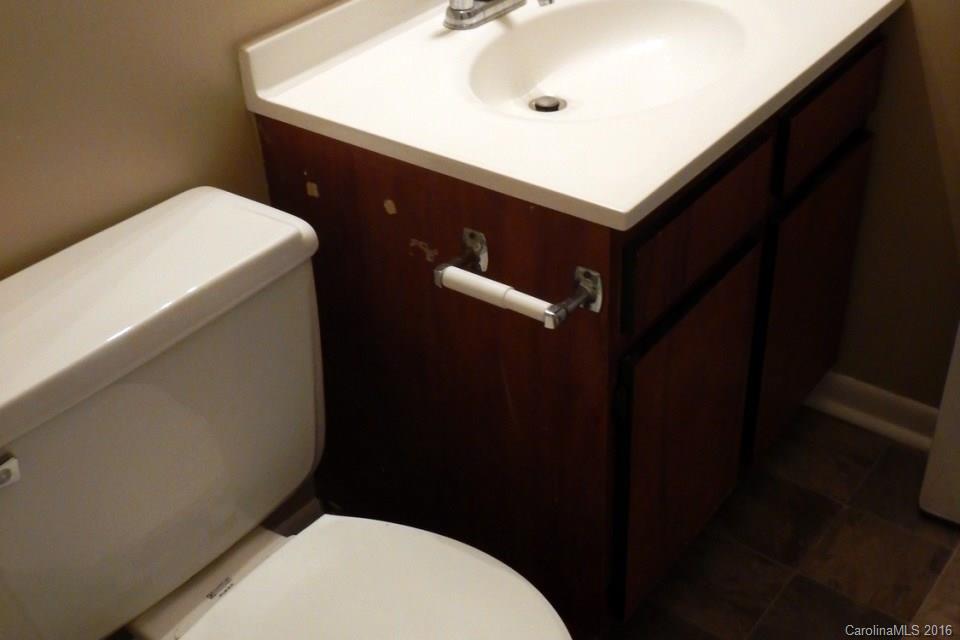Sharon Forest - Residential Lease