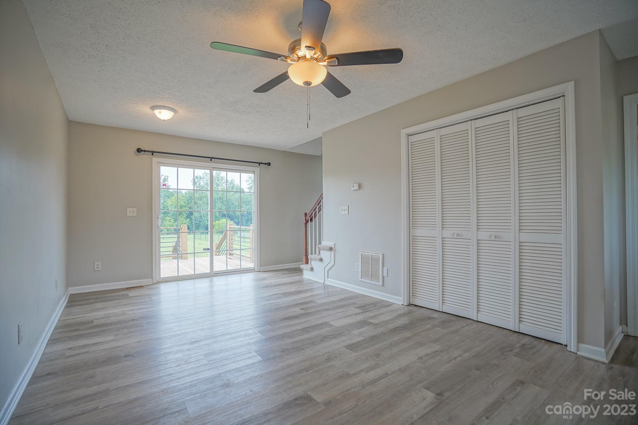 Lakeview - Residential