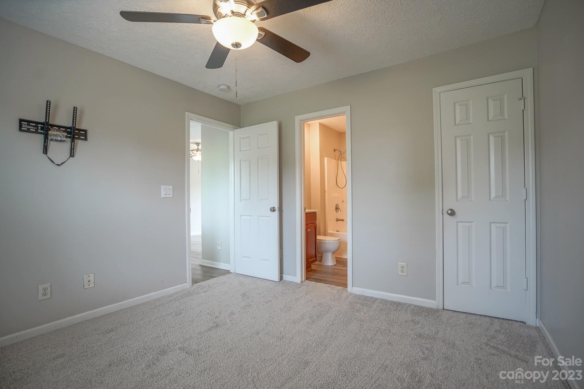 Lakeview - Residential