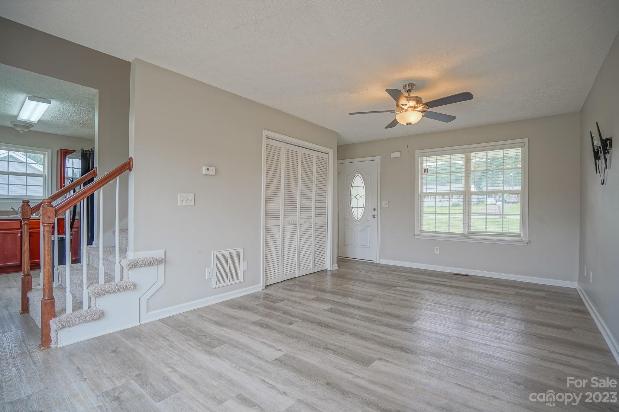 Lakeview - Residential