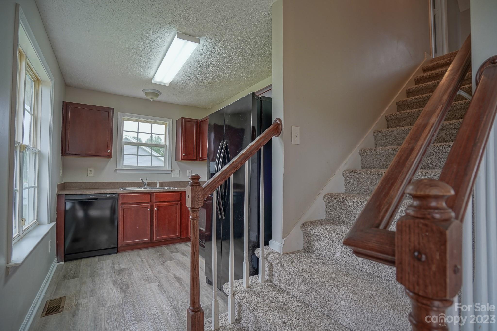 Lakeview - Residential