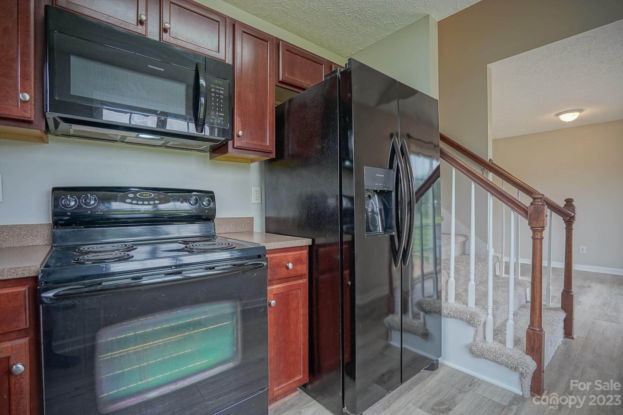 Lakeview - Residential