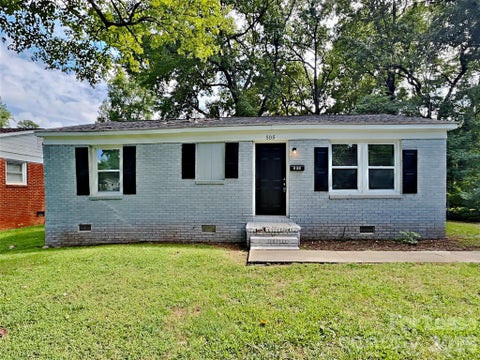 Photo of 505 Sinclair Street, Charlotte, NC 28208 (MLS # 4433314)