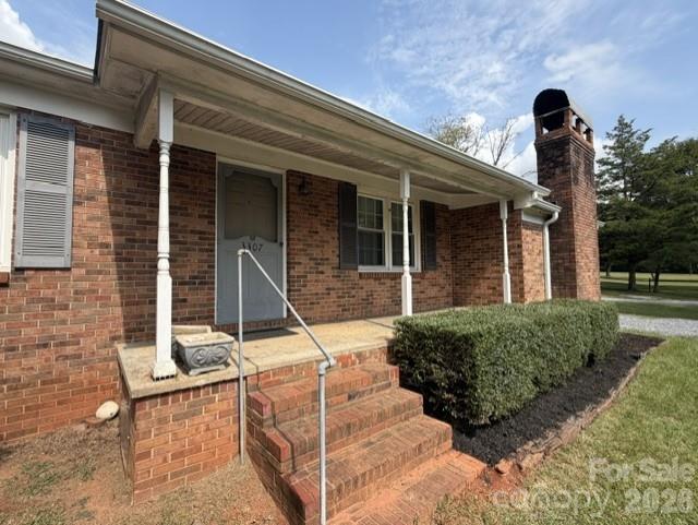 3307 Boat Club Road